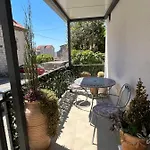 Place Апартаменты *